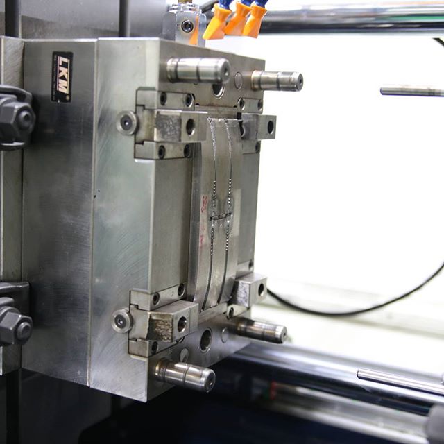 #tomatoglasses factory

We make #kidsframes #babyframes #eyewear #eyeglasses #babyglasses #kidsglasses