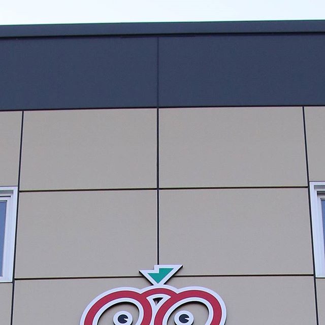 #tomatoglasses factory

We make #kidsframes #babyframes #eyewear #eyeglasses