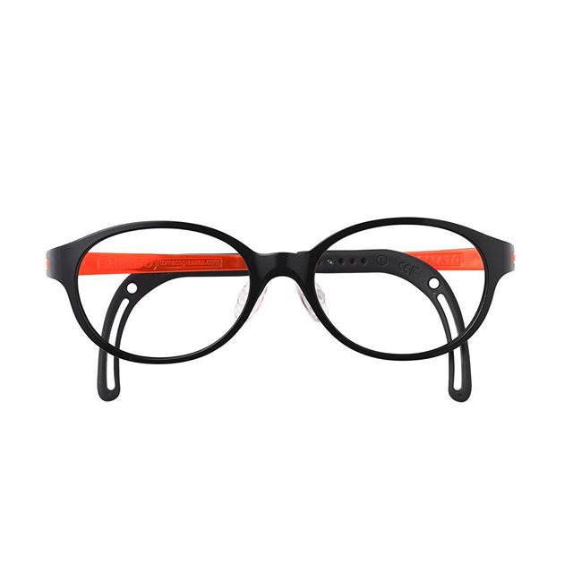 #tomatoglasses factory

We make #kidsframes #babyframes #kidsglasses #babyglasses #eyeglasses #eyewear #childrenseyewear #childrensglasses #opticalframe #kidsfashion #specialized #specialised #kids #baby #glasses