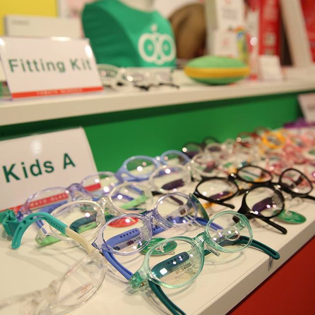 #tomatoglasses kiosk in #100optical

Feb 4~6 2017  #excellondon #eyeglasses #eyewear #kidsframes #babyframes #babyglasses #kidsglasses
