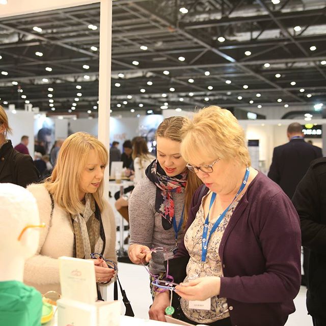 #tomatoglasses kiosk in #100optical

Feb 4~6 2017

#eyeglasses #eyewear #kidsframes #babyframes #kidsframe #babyglasses #kidsglasses