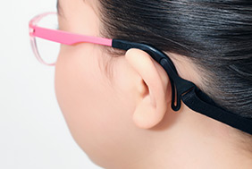 A standard head strap