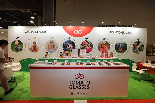 2018 #visionexpowest #visionexpo2018 #tomatoglasses #tomatoglassesusa

booth no. 20085